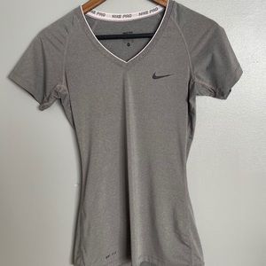 Nike Pro T-Shirt